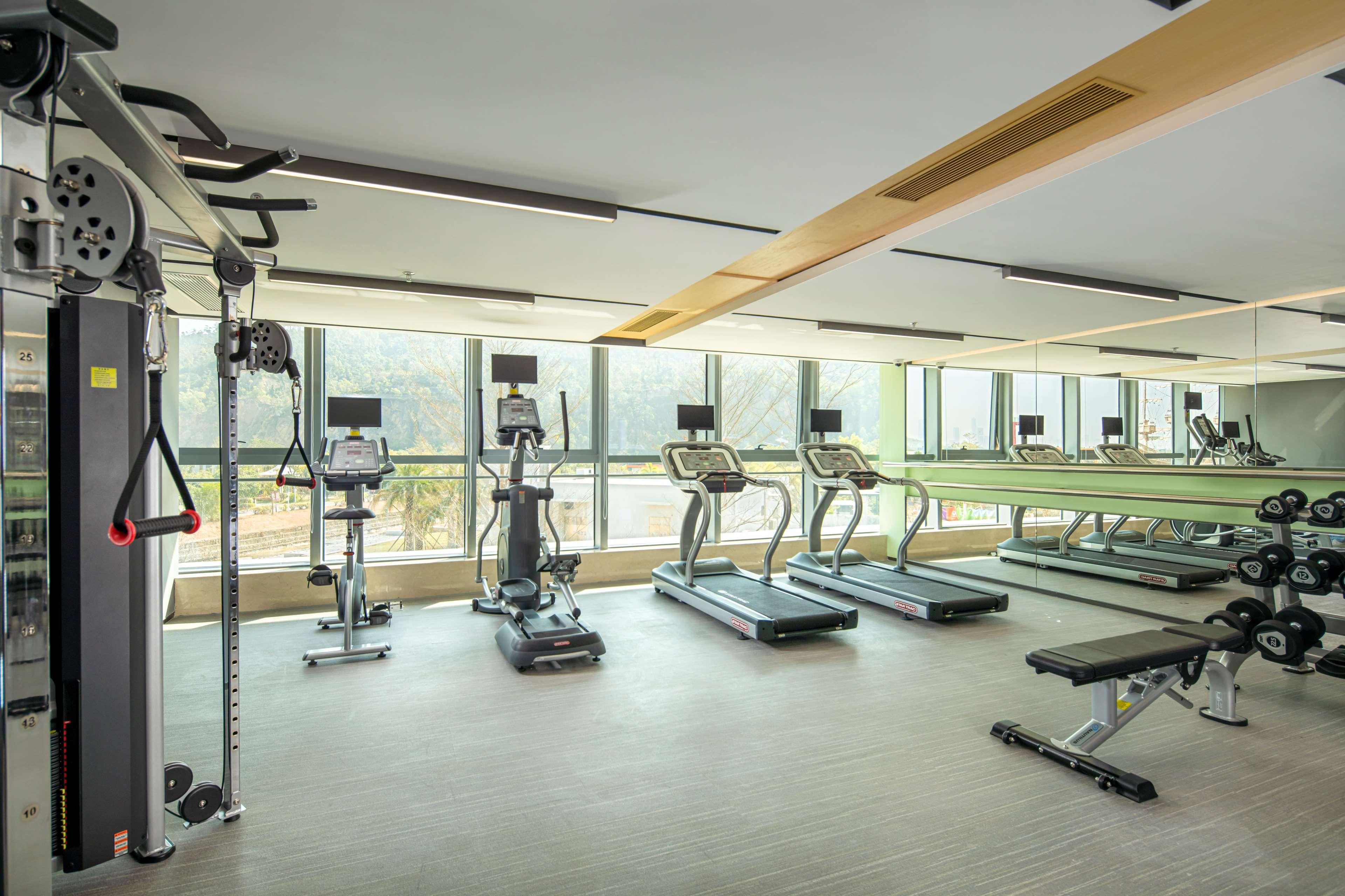 Hilton Garden Inn Zhuhai Hengqin Sumlodol Park Extérieur photo
